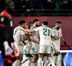 一己之力抹平分差！奎因第三节6中6狂轰21分5助攻