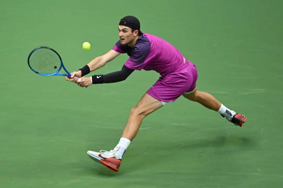 球队似乎看 球队似乎看